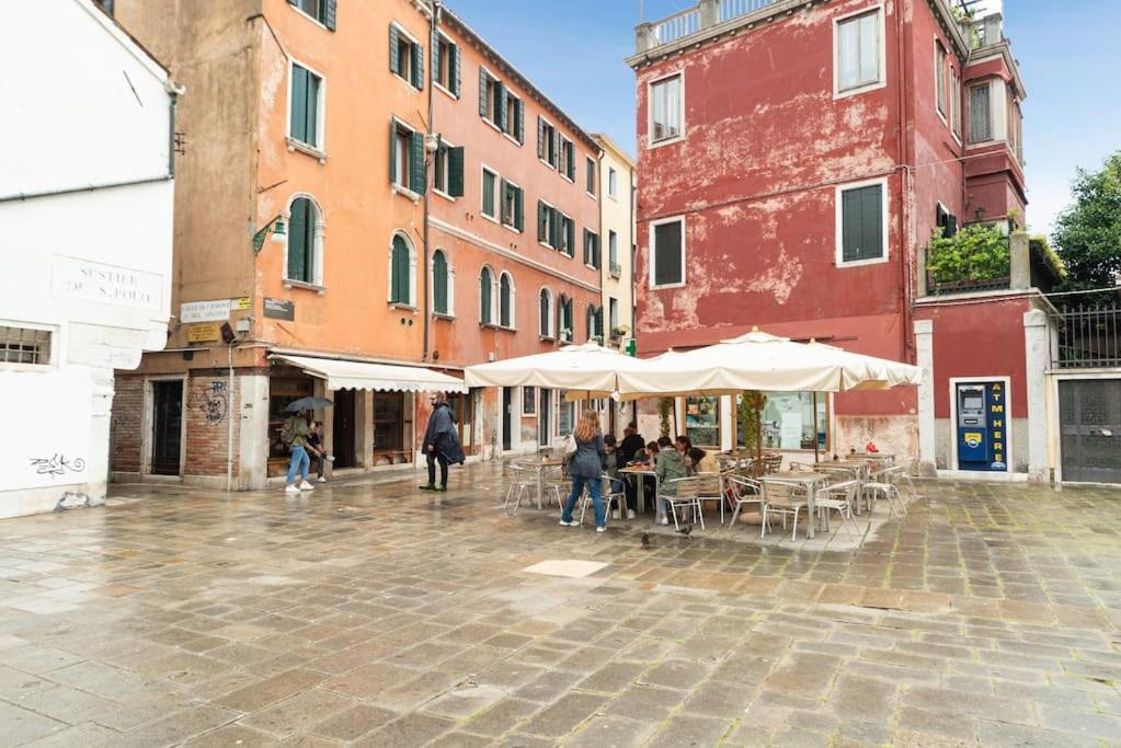 شقة Stin House Basilica Dei Frari البندقية المظهر الخارجي الصورة